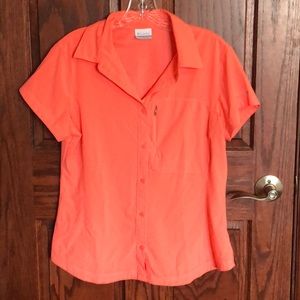 Columbia hot pink/orange short sleeve shirt